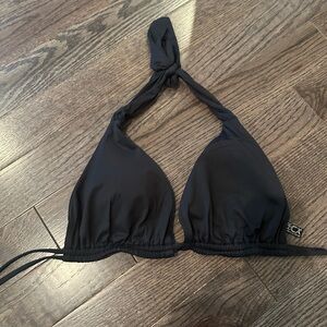 Becca by Rebecca Virtue black triangle top size DDD